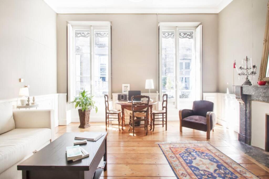 Au Coeur Du Quartier Historique Daire Bordeaux Dış mekan fotoğraf